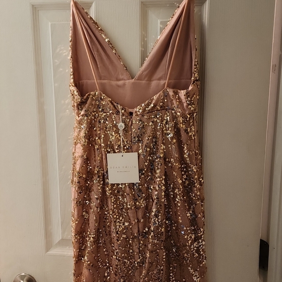 Prom or graduation dress - Picture 3 of 6